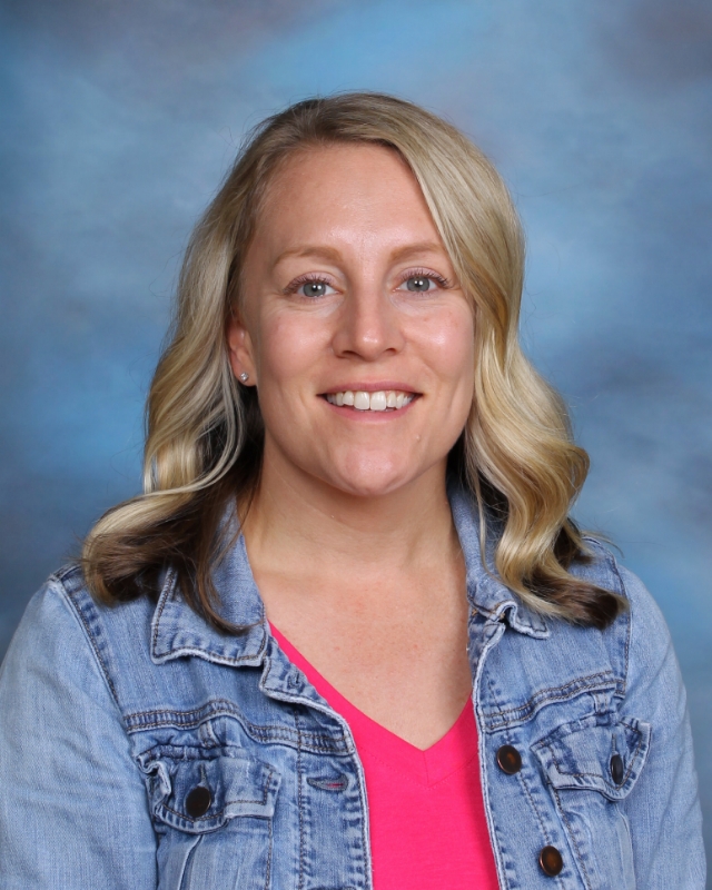 Image of Elizabeth Welhouse